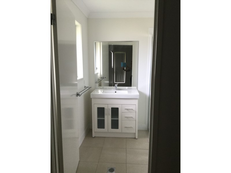 5 Redbank Court, Cordalba QLD 4660