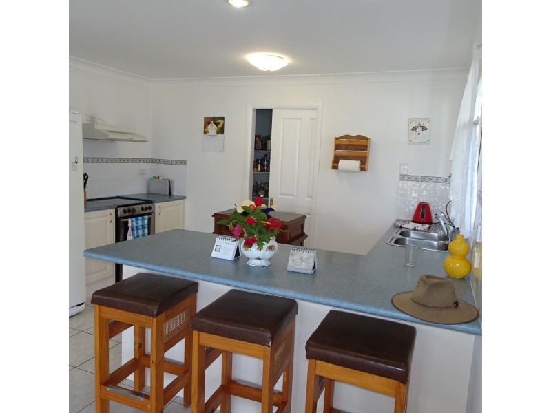 5 SMITH STREET, Buxton QLD 4660