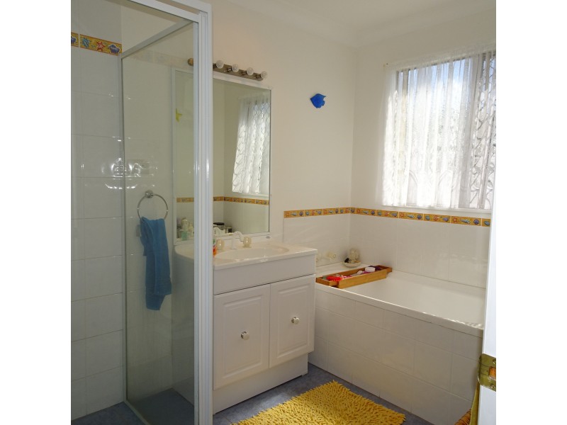 5 SMITH STREET, Buxton QLD 4660
