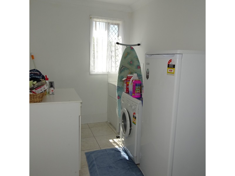 5 SMITH STREET, Buxton QLD 4660