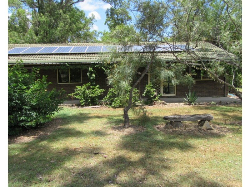 18 SUNNYBRAE CIRCUIT, Redridge QLD 4660