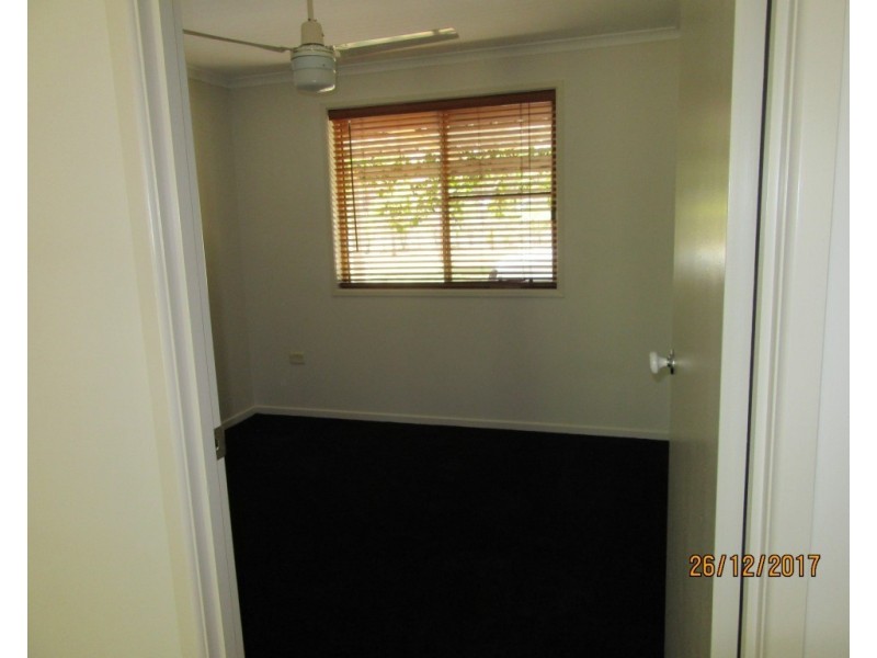 18 SUNNYBRAE CIRCUIT, Redridge QLD 4660