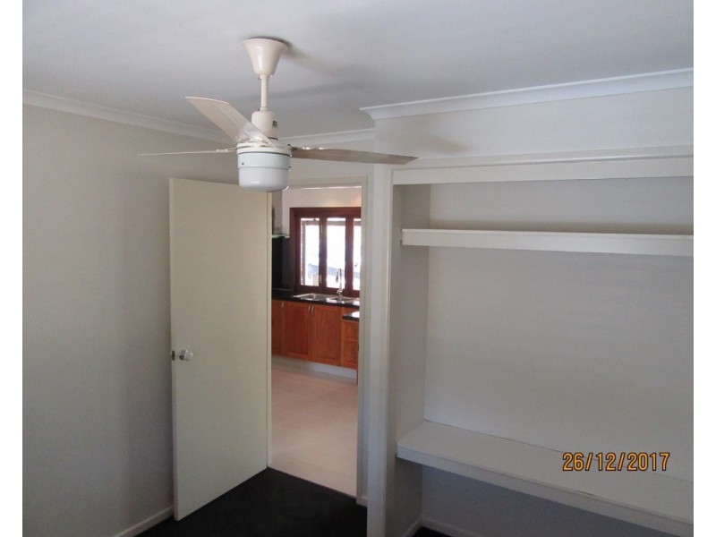 18 SUNNYBRAE CIRCUIT, Redridge QLD 4660