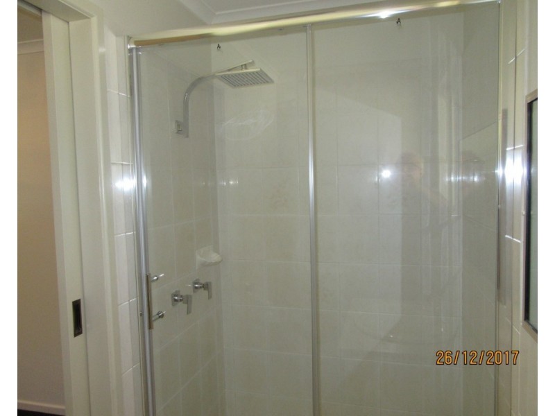 18 SUNNYBRAE CIRCUIT, Redridge QLD 4660