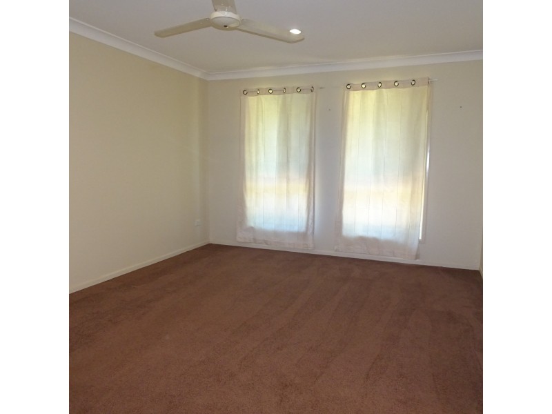18 GAYDON STREET, Childers QLD 4660