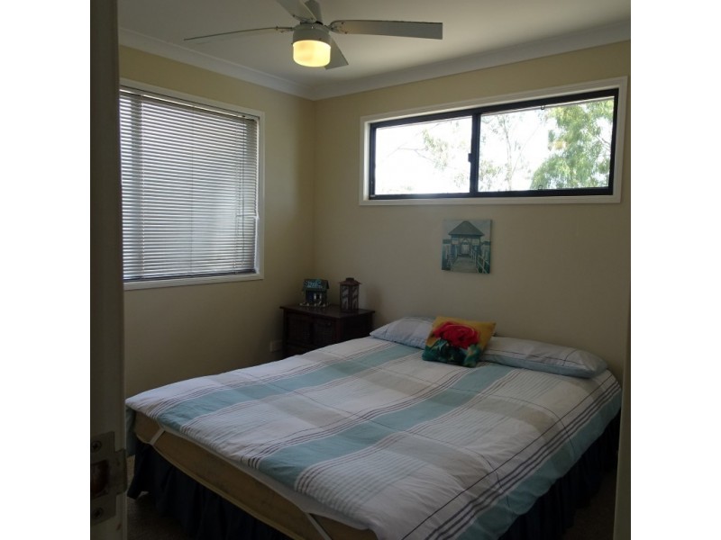 9 GREEN COURT, Buxton QLD 4660