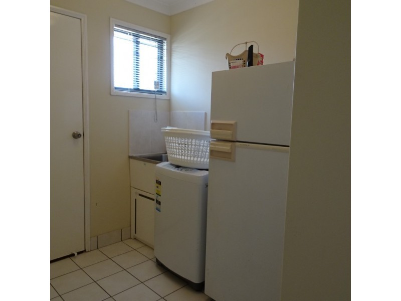 9 GREEN COURT, Buxton QLD 4660