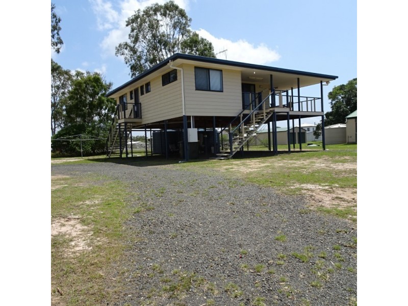 9 GREEN COURT, Buxton QLD 4660