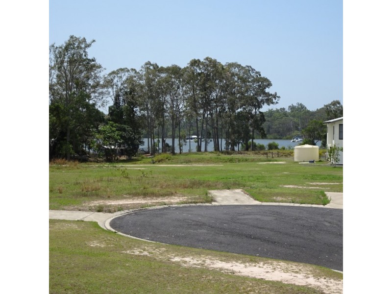 9 GREEN COURT, Buxton QLD 4660