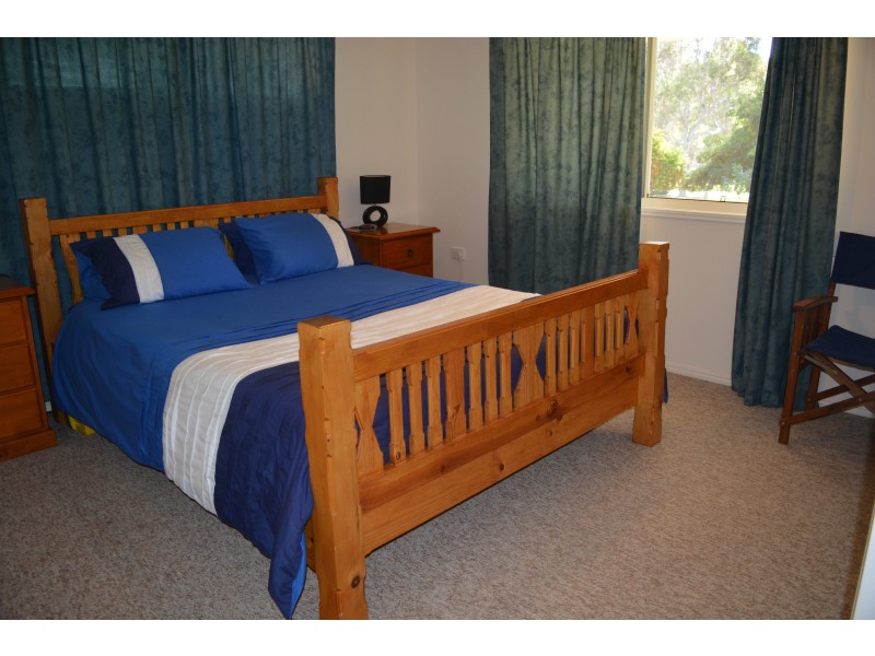 49 Garryowen Road, Redridge QLD 4660