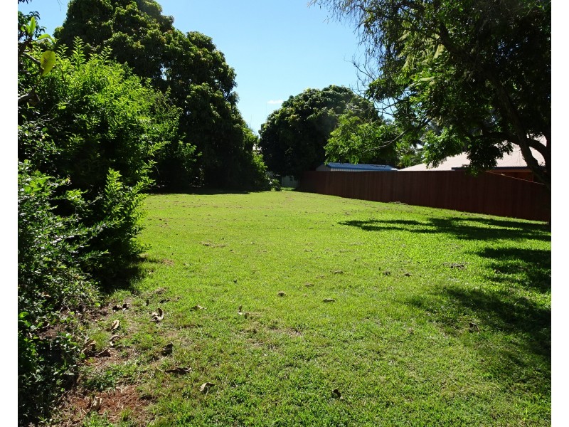 2A NEW STREET, Childers QLD 4660