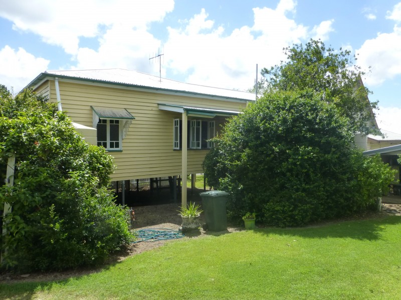 34 GEORGE STREET, Biggenden QLD 4621