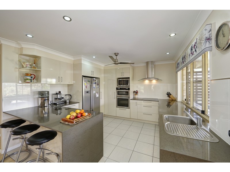 58 MULLERS ROAD, Redridge QLD 4660