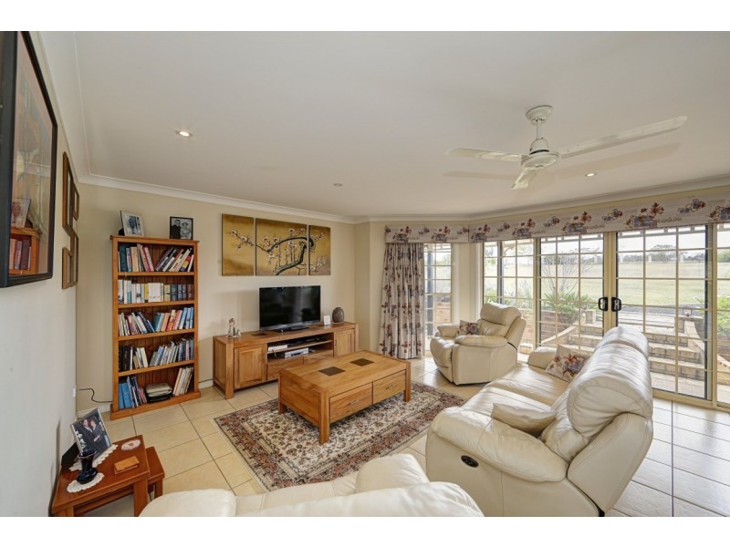 58 MULLERS ROAD, Redridge QLD 4660