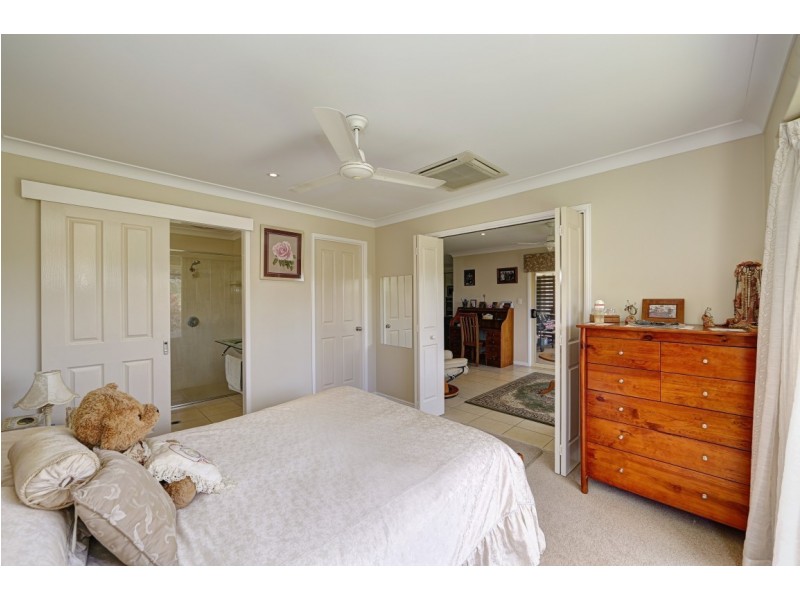 58 MULLERS ROAD, Redridge QLD 4660