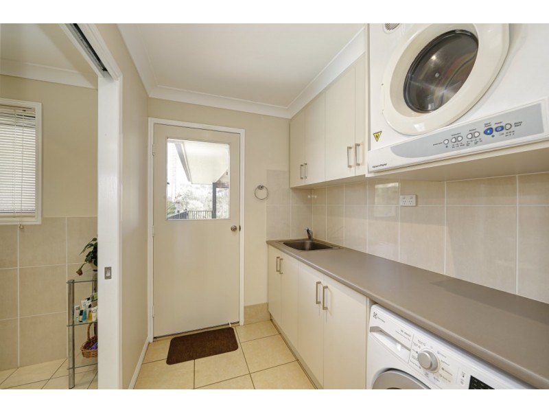 58 MULLERS ROAD, Redridge QLD 4660