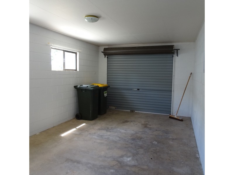 17 HUME STREET, Buxton QLD 4660