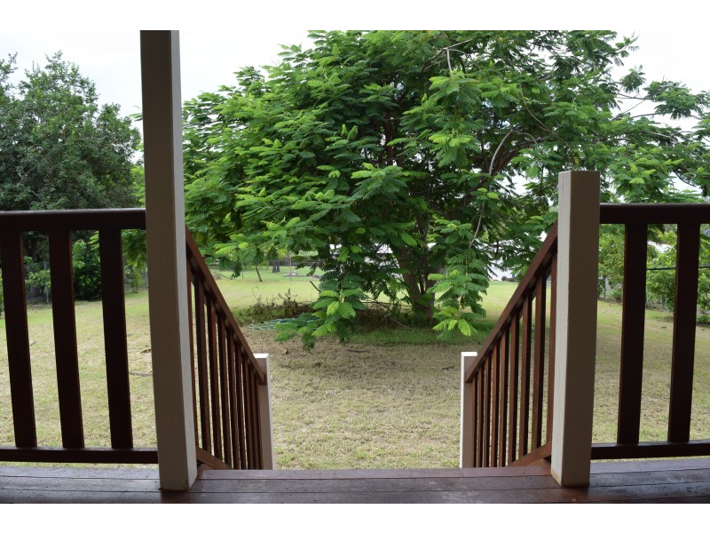 87 Porter Street, Gayndah QLD 4625