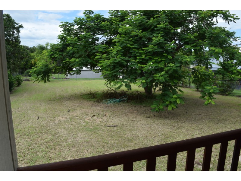 87 Porter Street, Gayndah QLD 4625