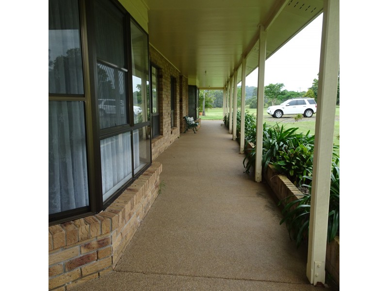 15 GREEN VALLEY COURT, North Isis QLD 4660