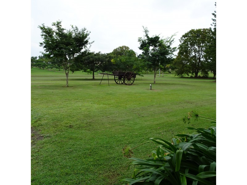 15 GREEN VALLEY COURT, North Isis QLD 4660