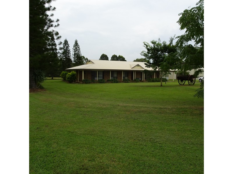 15 GREEN VALLEY COURT, North Isis QLD 4660