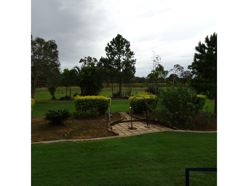 7 RIVER ROAD, Buxton QLD 4660