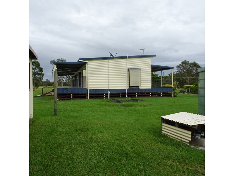 7 RIVER ROAD, Buxton QLD 4660