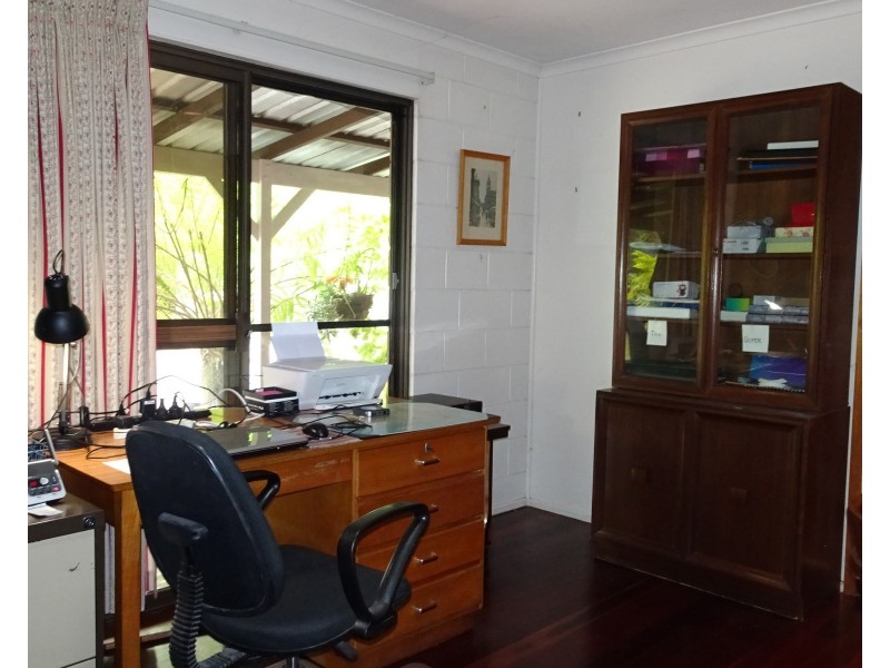 188 AERODROME ROAD, South Isis QLD 4660