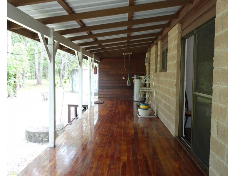 188 AERODROME ROAD, South Isis QLD 4660