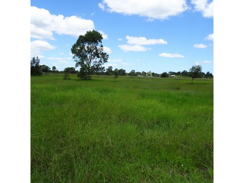 9 River Road, Buxton QLD 4660