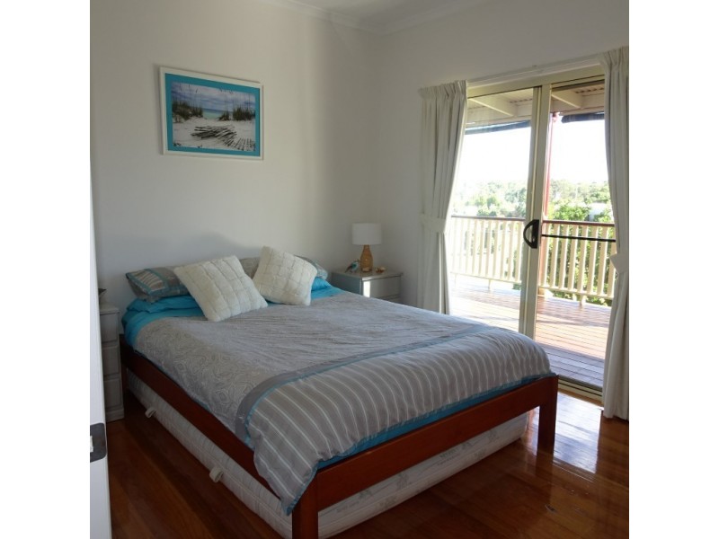 111 RAINBOWS ROAD, SOUTH ISIS, Childers QLD 4660