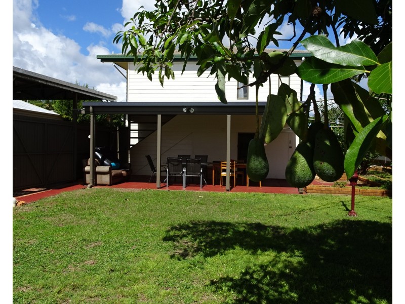 5 PIZZEY STREET, Childers QLD 4660