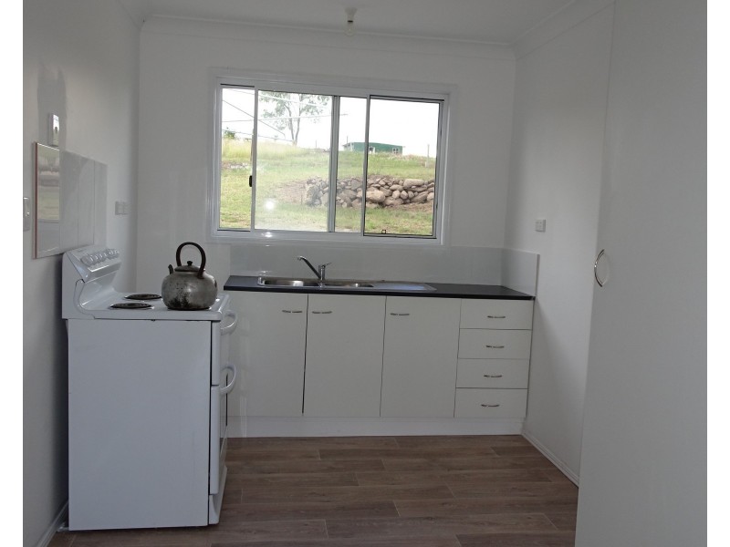 29 QUEEN STREET, Dallarnil QLD 4621