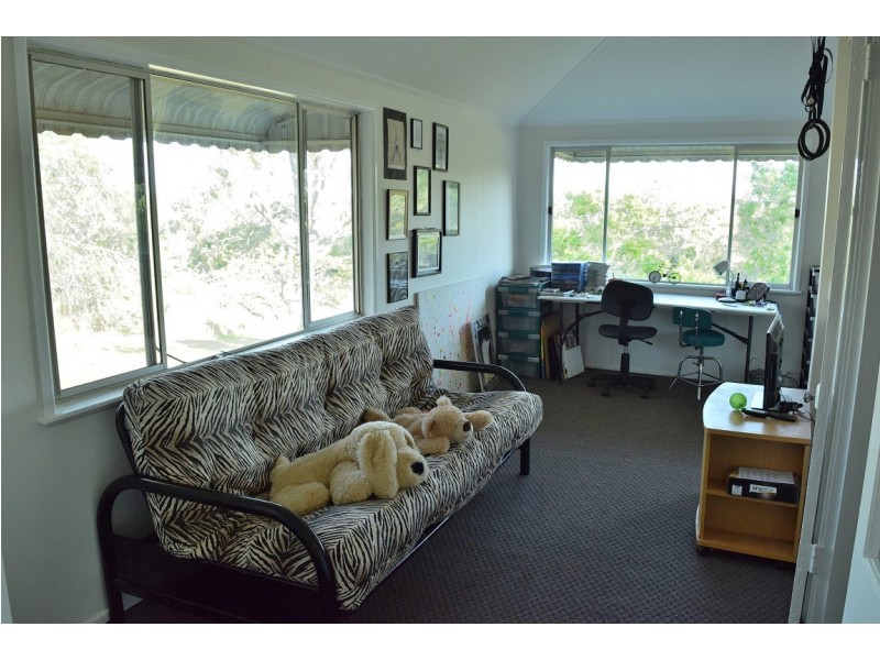 690 NORTH ISIS ROAD, North Isis QLD 4660