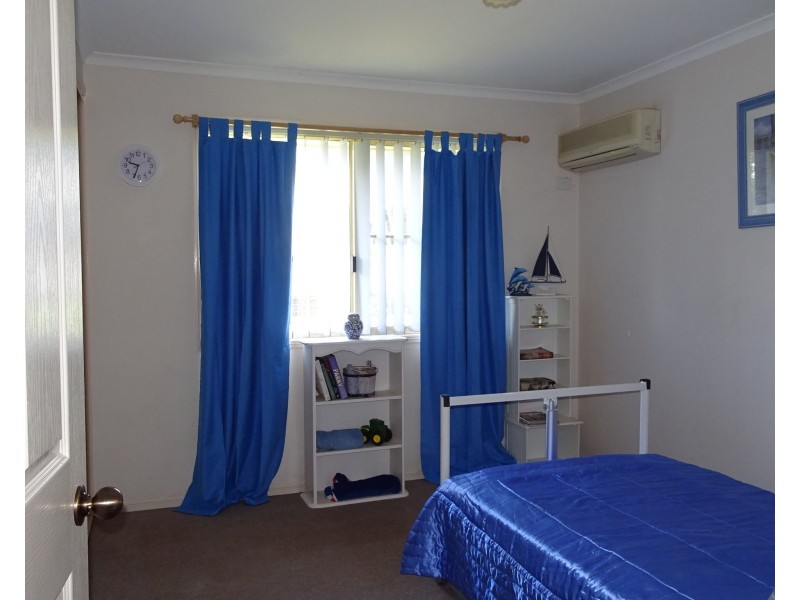 8 KEELEY STREET, Childers QLD 4660