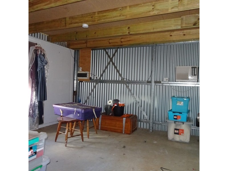 2 CLARKES ROAD, Apple Tree Creek QLD 4660