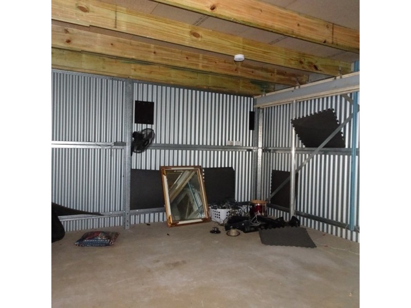 2 CLARKES ROAD, Apple Tree Creek QLD 4660