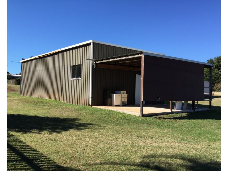 18 Noakes Street, Childers QLD 4660