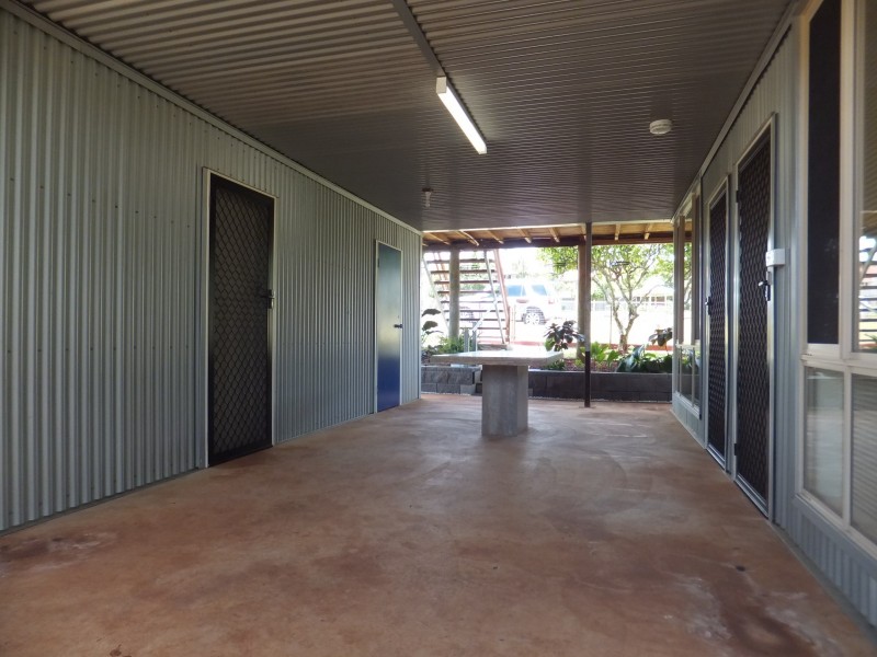 21 HINKLER STREET, Childers QLD 4660