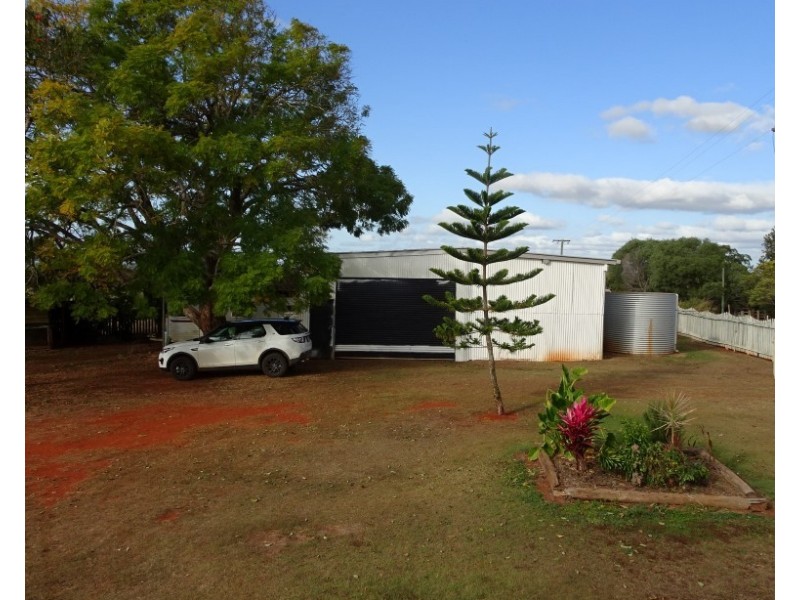 92 LYNWOOD ROAD, North Isis QLD 4660