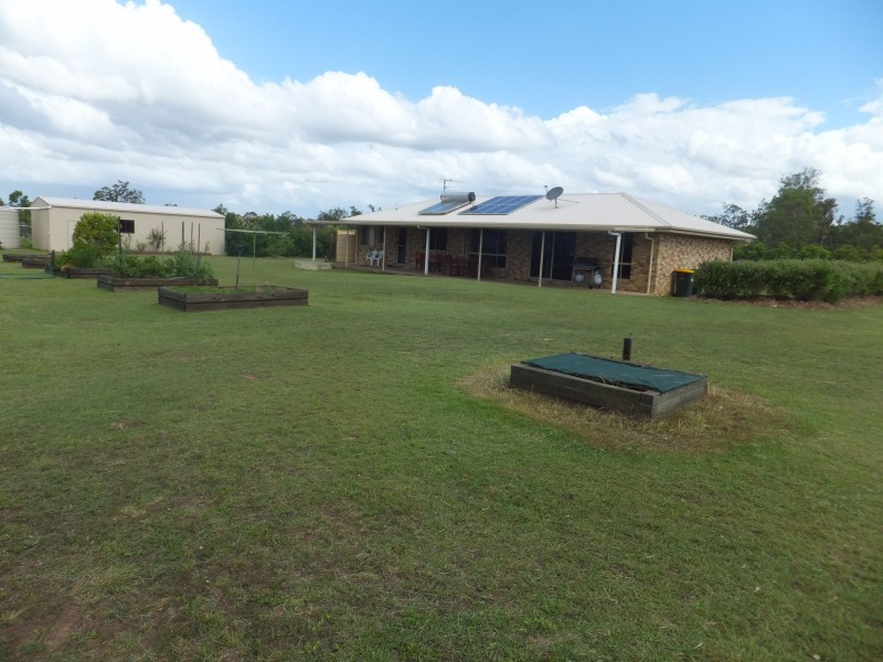 10 RHYTHM RISE, Redridge QLD 4660