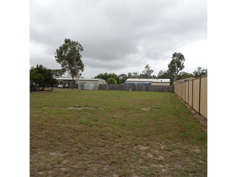 34 POWERS STREET, Buxton QLD 4660
