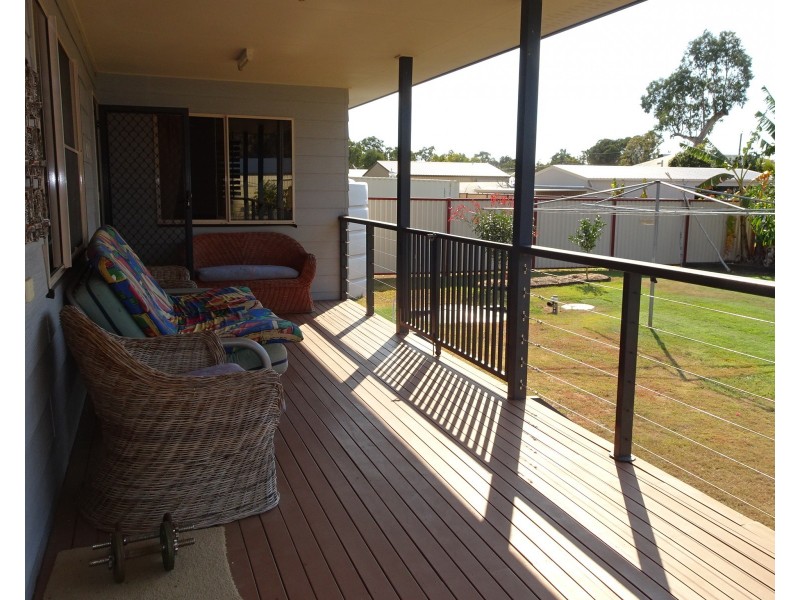 28 POWERS STREET, Buxton QLD 4660