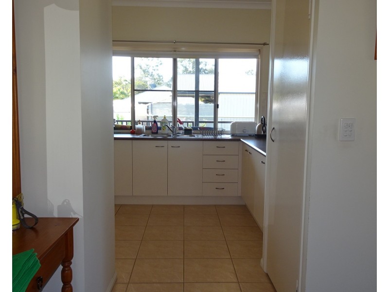 28 POWERS STREET, Buxton QLD 4660