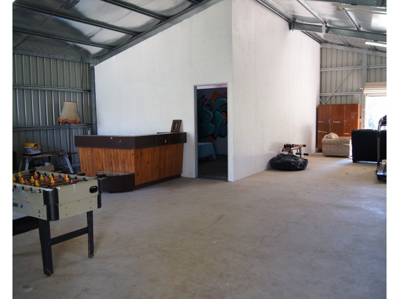 7-9 Old Maryborough Road, Gayndah QLD 4625