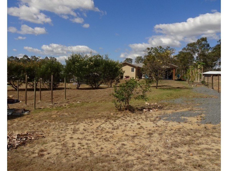 7 STRINGYBARK COURT, Apple Tree Creek QLD 4660