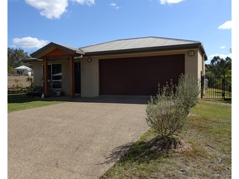 7 STRINGYBARK COURT, Apple Tree Creek QLD 4660