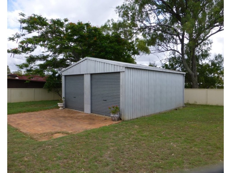 19 Frederick Street, Biggenden QLD 4621