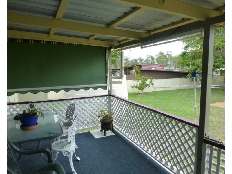 19 Frederick Street, Biggenden QLD 4621